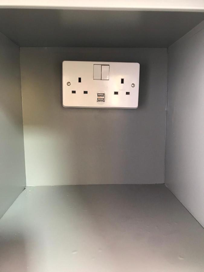 ホテル Coutts Glamping ウェイドブリッジ エクステリア 写真